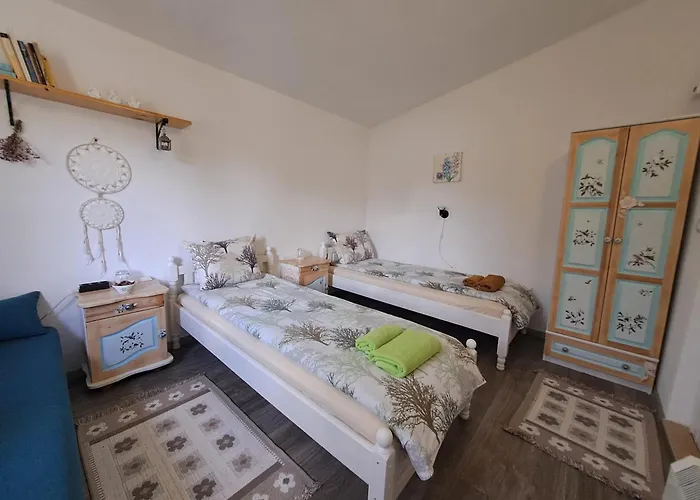 Savayatribe * Srednogortsi